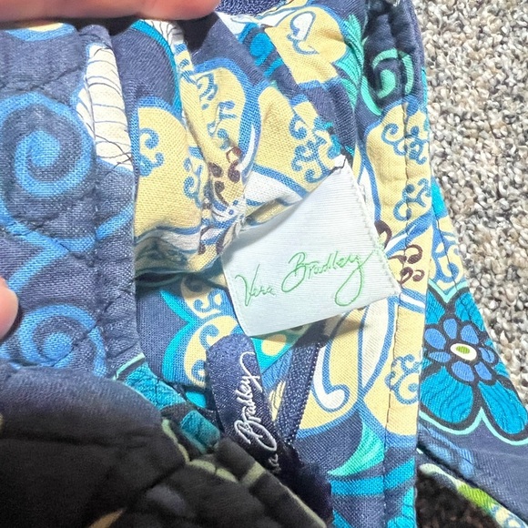 Vera Bradley Mod Floral Crossbody bag - Picture 3 of 7